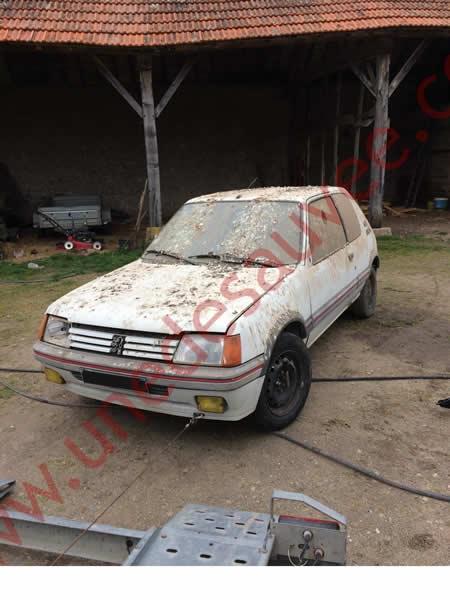Restauration Peugeot 205 GTI 1.6 105cv de 1984