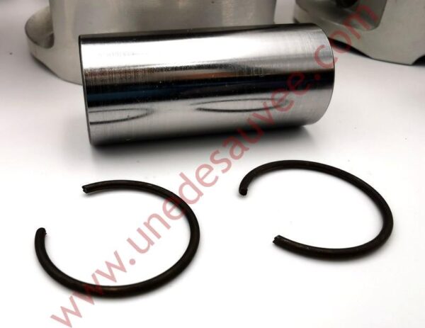 KIT COMPLET DE CHEMISES ET PISTONS MOTEUR XU9J4 POUR PEUGEOT 309 GTI 16 - 405 MI16