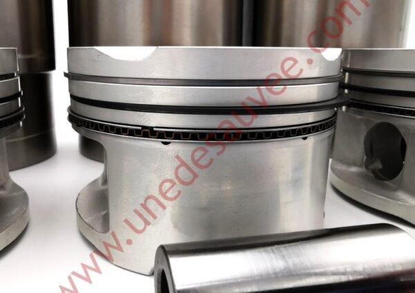 KIT COMPLET DE CHEMISES ET PISTONS MOTEUR XU9J4 POUR PEUGEOT 309 GTI 16 - 405 MI16