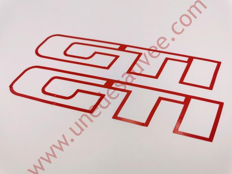 AUTOCOLLANT STICKER - LOGO  1.9 GTI  AILE ARRIERE PEUGEOT 205 GTI 1.9 KIT  DE 4 - Une de Sauvée