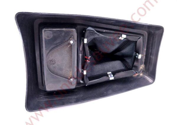 KIT COMPLET CONSOLE CENTRALE + SOUFFLET COUTURES ROUGE POUR PEUGEOT 205 1.3 RALLYE