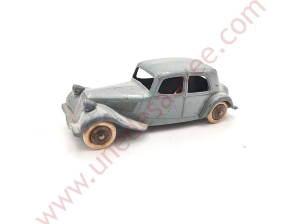 CITROEN TRACTION 11BL 24N 143 VOITURE MINIATURE DINKY TOYS
