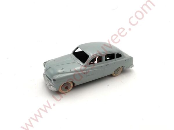 FORD VEDETTE 24X 143 VOITURE MINIATURE DINKY TOYS