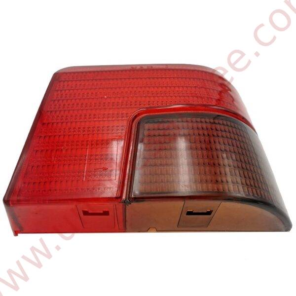 CABOCHON POUR FEU ARRIÈRE DROIT PHASE 2 PEUGEOT 205 GTI CTI RALLYE TD