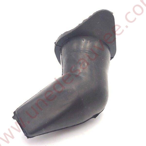 SOUFFLET DE PROTECTION DE L'AGRAFE DE CONNECTION DES ECLAIRAGES DE PLAQUE SITUES SUR LE PARE-CHOCS ARRIERE DE PEUGEOT 205 GTI CTI RALLYE TD ROLAND GARROS ET AUTRES MODELES 205