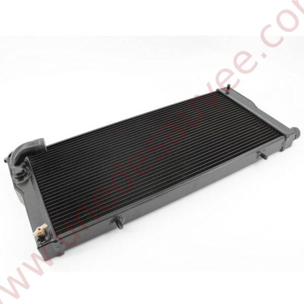 RADIATEUR DE REFROIDISSEMENT EN ALUMINIUM DE COULEUR NOIR POUR PEUGEOT 205 1.3 RALLYE
