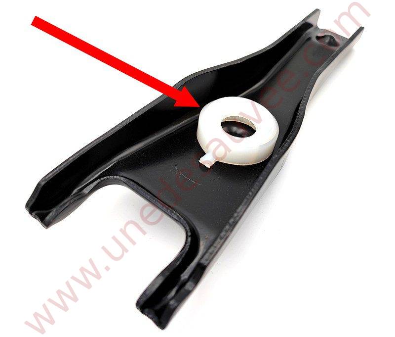SUPPORT PLASTIQUE POUR FOURCHETTE D'EMBRAYAGE BE1 /5 POUR PEUGEOT 309 205 GTI CTI